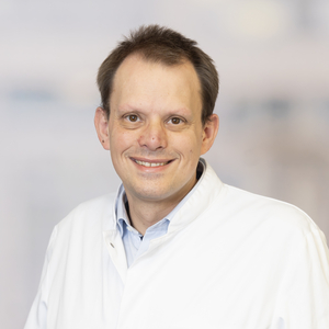 Univ.-Prof. Dr. med. Marcel Kamp Leitender Arzt Palliativmedizin / Neuropalliativmedizin