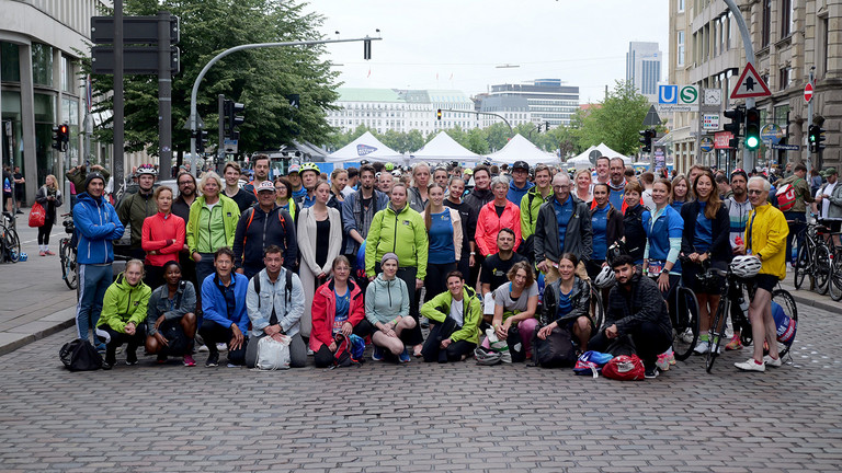 Team der Immanuel Albertinen Diakonie beim World Triathlon Hamburg 2025 Team der Immanuel Albertinen Diakonie beim World Triathlon Hamburg 2025