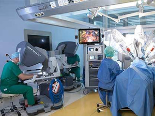 Immanuel Klinik Rüdersdorf - Nachrichten - erste Operation mit DaVinci